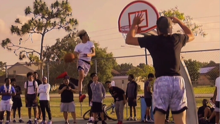 พี่ชายสุดหล่อ บรรยากาศบาสเก็ตบอลนี่มันดีจริงๆ!