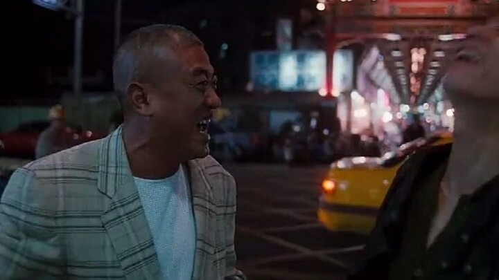 [Ke Shouliang] What should I do if my Versace clothes are torn?