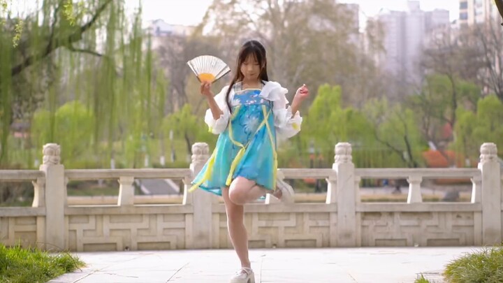 【Xiao Yan】Who is singing about spring～～～Me, me|˶╹ꇴ╹˶)ﾉ