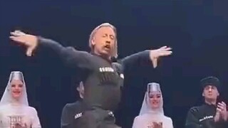 This dance is definitely a nightmare for people with paronychia