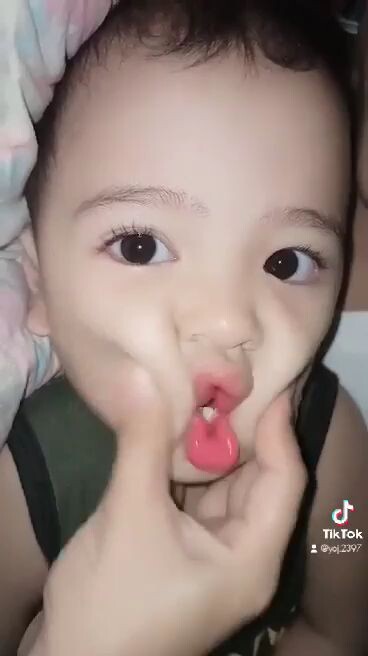 My baby 1st tiktok ever 🥰🥰