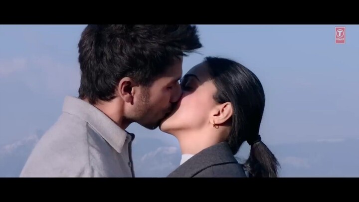 🎥 Full Song: Tujhe Kitna Chahne Lage | Kabir Singh | Mithoon Feat. Arijit Singh | Shahid K, Kiara A