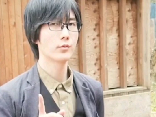 Cowboy Hao แสดงให้คุณเห็นวิธีการทั่วไปหลายวิธีในการวาดปืน