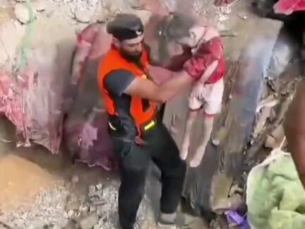 China’s aid to a Palestinian little girl was unearthed in a Gaza refugee camp…