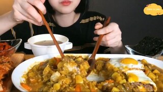 Cơm cà ri trứng, kim chi, rong biển 4 #amthuc