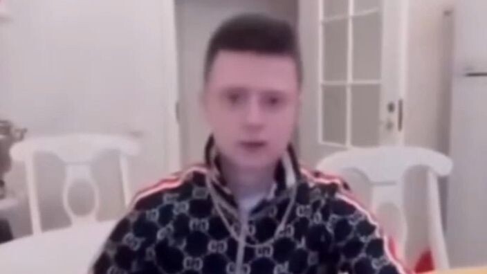 “ประตูนอกตั้งอยู่” ในความเร็วที่แตกต่างกัน