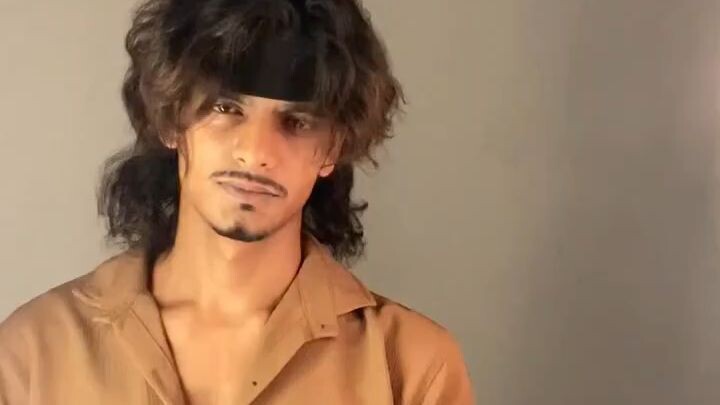 Perbandingan Itachi dan gojo cos cute Indian man😳