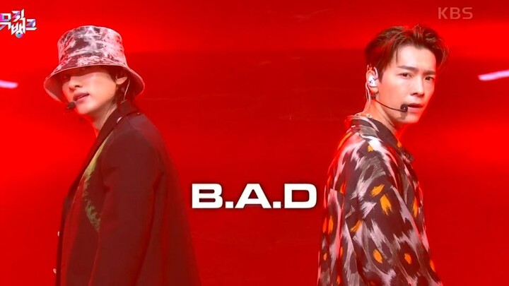 SUPER JUNIOR-D&E's latest comeback track B.A.D - First stage performance