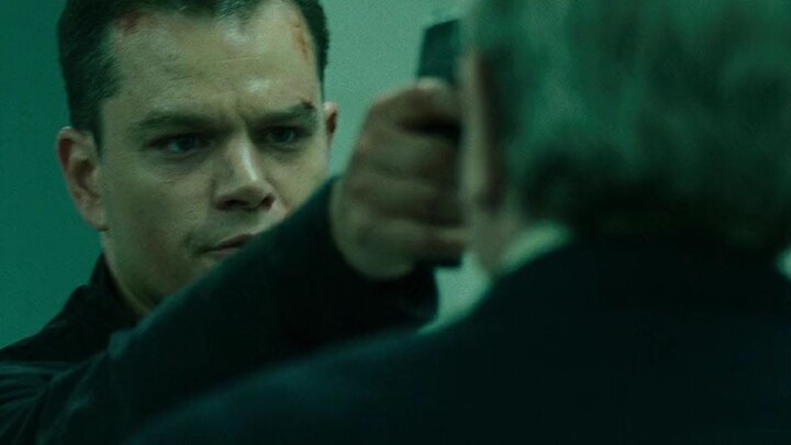 THE BOURNE (ULTIMATUM)