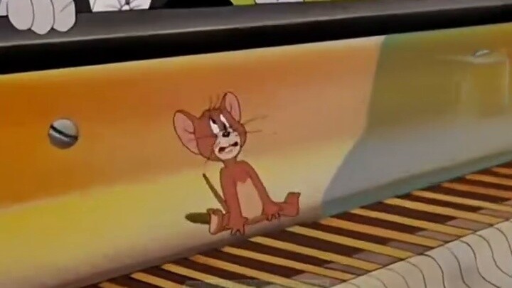 Episode ini sangat profesional, setiap gerakan Tom dan Jerry mengikuti irama waltz Hungaria, dan mer