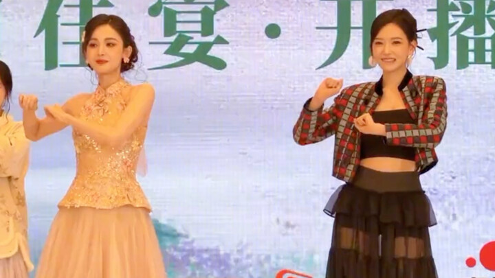 นาจาและเฉิงเสี่ยวเต้นเพลง “พึ่งพาย้าย” ด้วยกัน! อารมณ์ต่างกันสุดๆ เลย～ คุณชอบใครมากกว่ากัน?