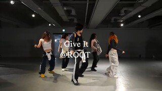 Give It ⧸ Master Class ⧸ @ROOT mirrored
