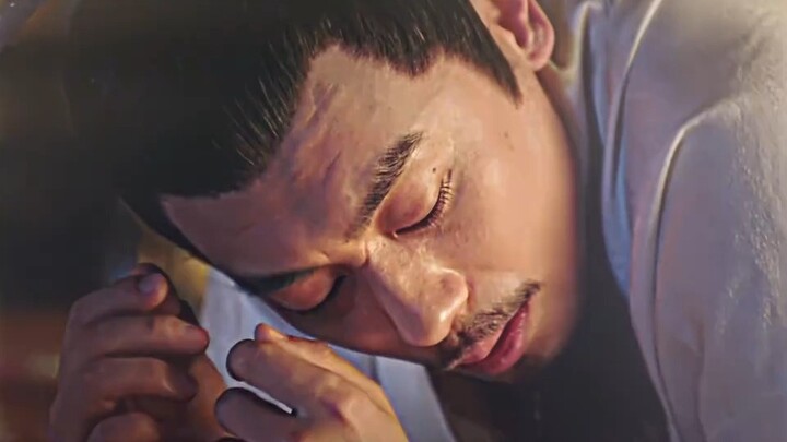 "الإمبراطور شوانده، الحاكم العادل في جيله، لم يستطع في النهاية أن يقاوم عوادي الزمن..." — روعة أسرة 