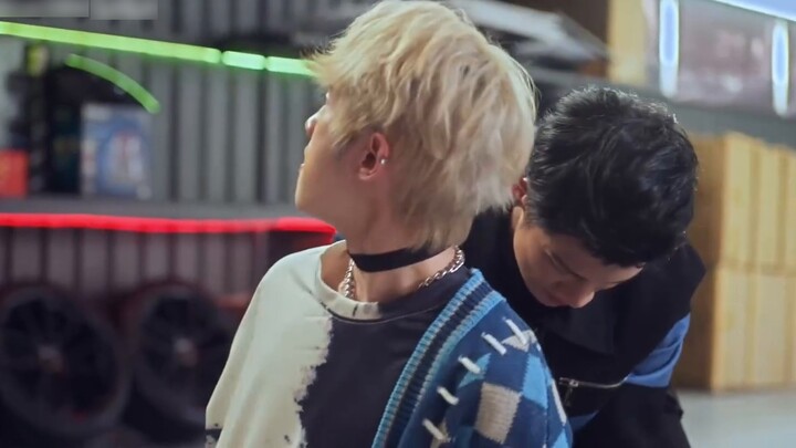 Yêu hay không thì thực sự rõ ràng, nhưng em luôn quan trọng