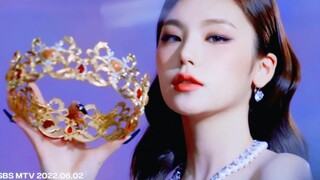 الملكة تتولى العرش! إعلان تشويقي لعودة ITZY بمفهوم [CHECKMATE]