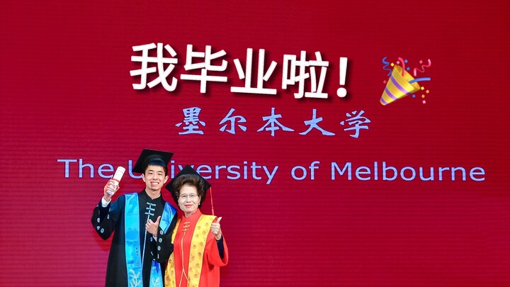 I’ve graduated! And I’m back!