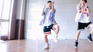 Bài tập đốt cháy mỡ và lắc cơ thể hiệu quả trong 3 phút "Giấc mơ trong rừng mưa" của Trương Nghệ Hưn