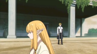 The ancestor elf is small, so it should be very convenient to hold it in your arms.