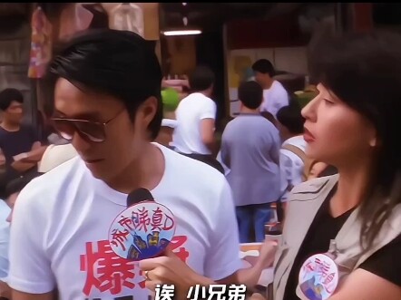 الكلاسيكيات لا تتقادم أبداً، كل مرة تشاهدها تضحك.