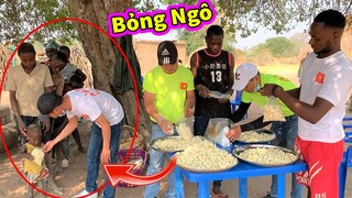 Ẩm Thực Châu Phi || Người Việt Nam Mang Cách Làm Bỏng Ngô Đến Với Người Dân Châu Phi