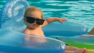 Babies Enjoying Life - Funniest Babies Home Videos