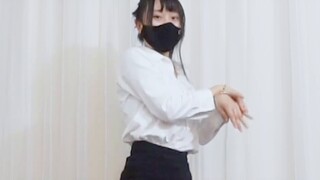 [Circle] What's wrong with a macho man dancing in a short skirt? Feel the official lethal amount of 