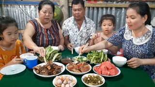 Cách Ngâm Dưa Leo Chuột Tại Nhà Và Bữa Cơm Ngon Ấm Áp Bên Gia Đình| TKQ & Family T542
