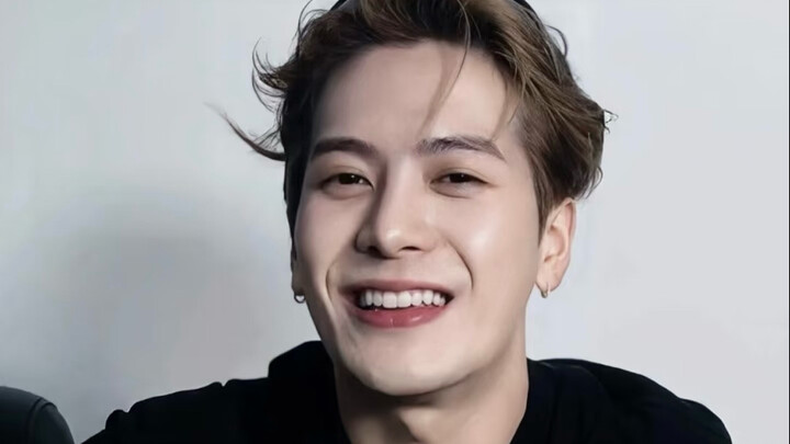 Wang Jiaer’s Face Reading and Eight Characters Analysis