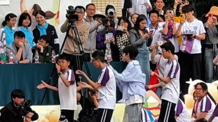 帅鼠！【陈浚铭运动会开幕式街舞完整】