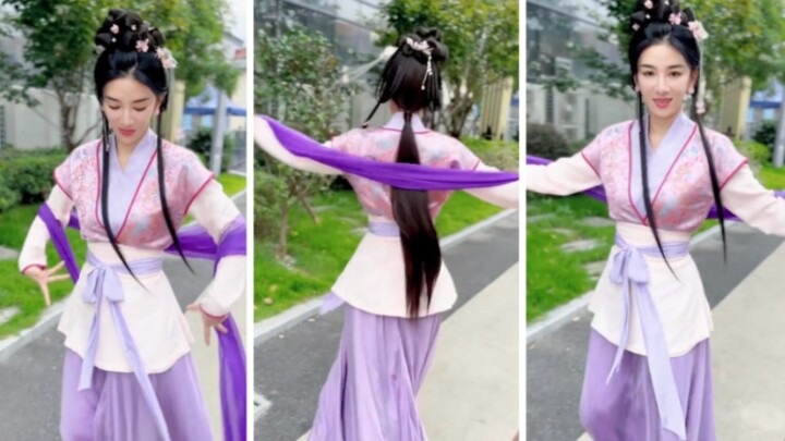 Hoàng Dịch lại hóa thân thành Lý Ngọc Hồ! Cảm giác vẫn áp đảo phiên bản mới quá đi chứ～