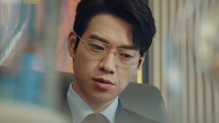 Ta đã sắp đặt hôn nhân cho con, nên con cũng là của ta. Trước mặt người khác, chúng ta là anh em đán