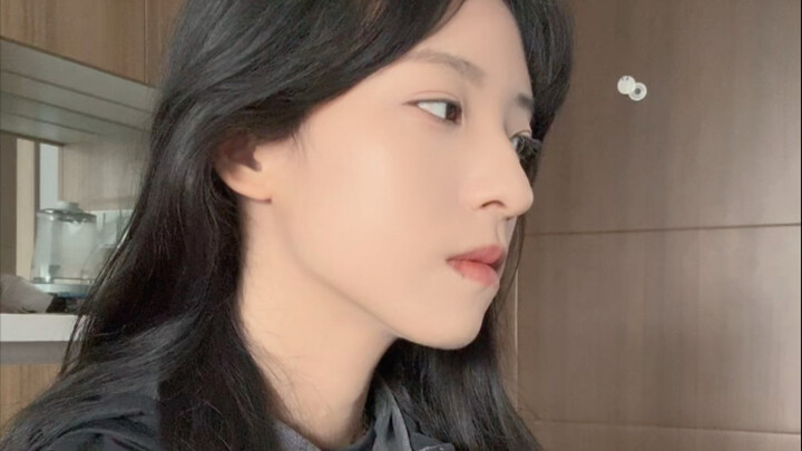 When Bringing a Friend to Meet Your "Crush"