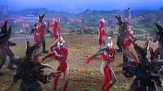 Gaya bertarung Ultraman Gauss tanpa tubuh manusia keren banget