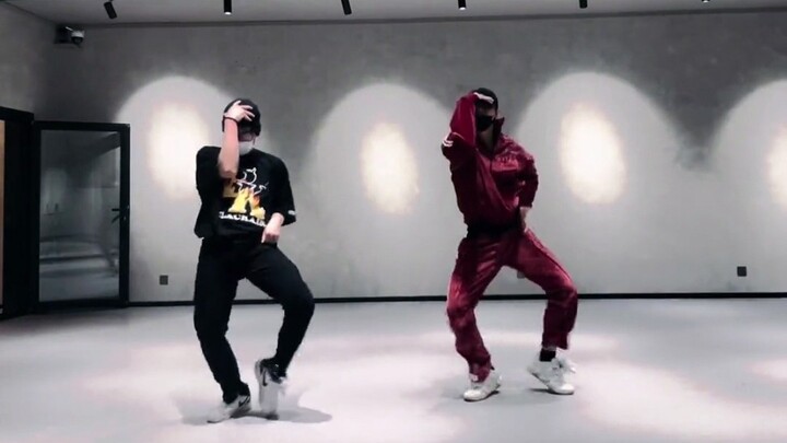 [Yao Chen] Superb on-the-beat cover dance of PENTAGON’s “Feelin’ Like”