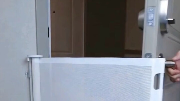 别让你的狗宝贝溜跑了～