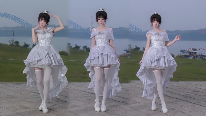 หลายปีผ่านไป ฉันก็ยังลืมเธอไม่ได้ 【น่าสงสาร fiestar】