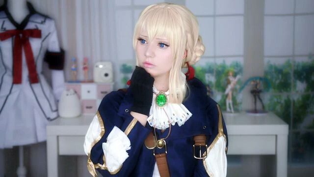 MAKE UP COSPLAY TUTOR