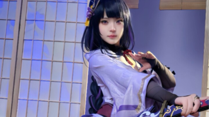 Mẹ tôi chụp ảnh cosplay Tướng Lôi Điện cho tôi — bà chê tôi ngốc, bảo chỉ lo xuất xưởng chứ không lo