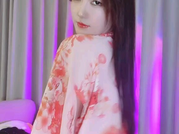 Ning Yichun’s Stunning Clip 1