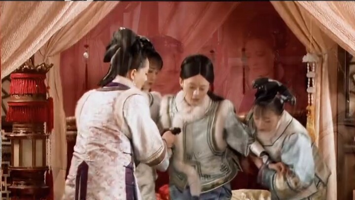 Rinciannya adalah bahwa Huan Huan memesan tempat untuk Liu Zhu ketika dia dianugerahi gelar Selir Ke