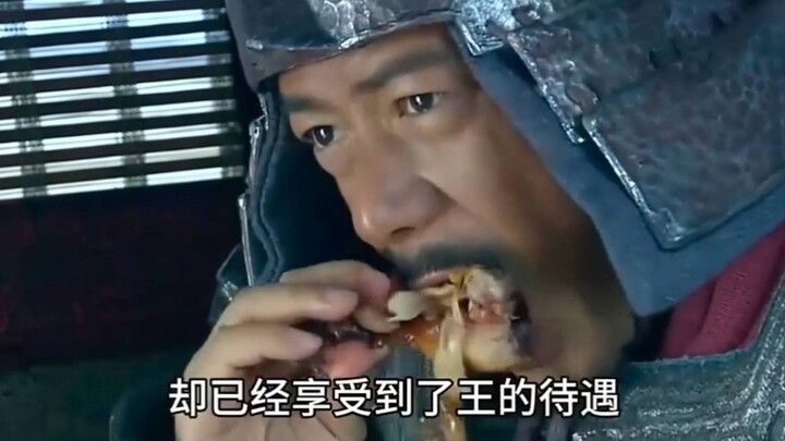 Han Xin, munching on a roasted chicken leg, defeated 200,000 Chu troops with just 50,000—yet another