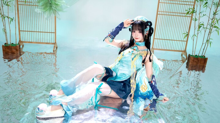 The Blue Dream King is here~ A dance to "Peach Blossom Smile" [Yu Yizi]