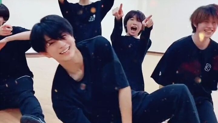 【Yū Kashiwagi】Sebelum Debut Sudah Menari Lagu Super-Ekspress, Takuya Bahkan Tinggalkan Komentar—