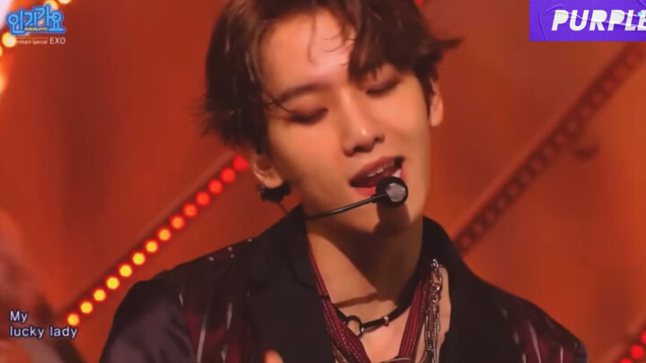EXO - Lotto, ganti kostum sekali klik! Aku benar-benar sangat suka editan ini, hampir semua penampil