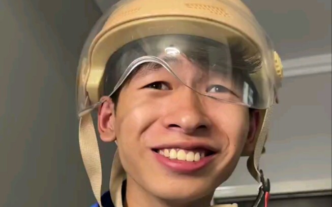 vâng? Anh có thể lái xe không?
