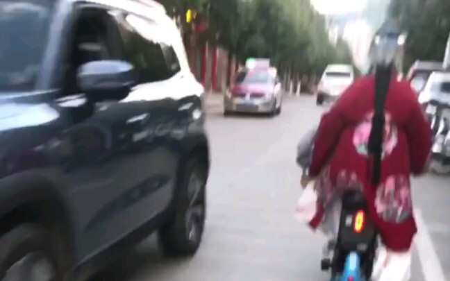 Keseharian Mu Guiying di Permukaan Bumi