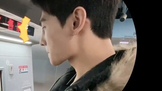 [Yang Yang] Video pendek Yang Yang 210813 Guru Yu Tu bertanya bagaimana cara mendapatkan tiket keret