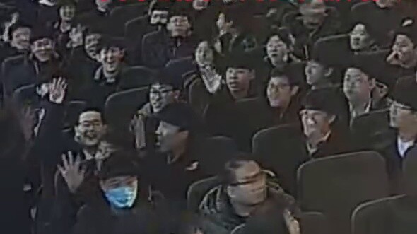 ครูที่ดีไม่จำเป็นต้องประชาสัมพันธ์ นักเรียนจะเชียร์เขา!