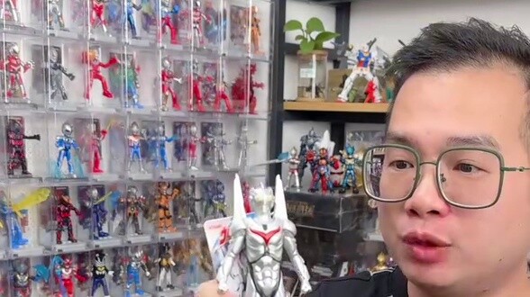 Ánh sáng đầu tiên trong vũ trụ! Ultraman Brukonoa! Bốn người bí ẩn cuối cùng cũng ở đây!