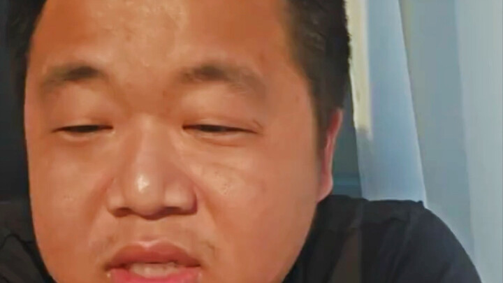 Lan Zhanfei: Kamu tuh kaya banget ya sampai bisa liburan ke Qingdao?